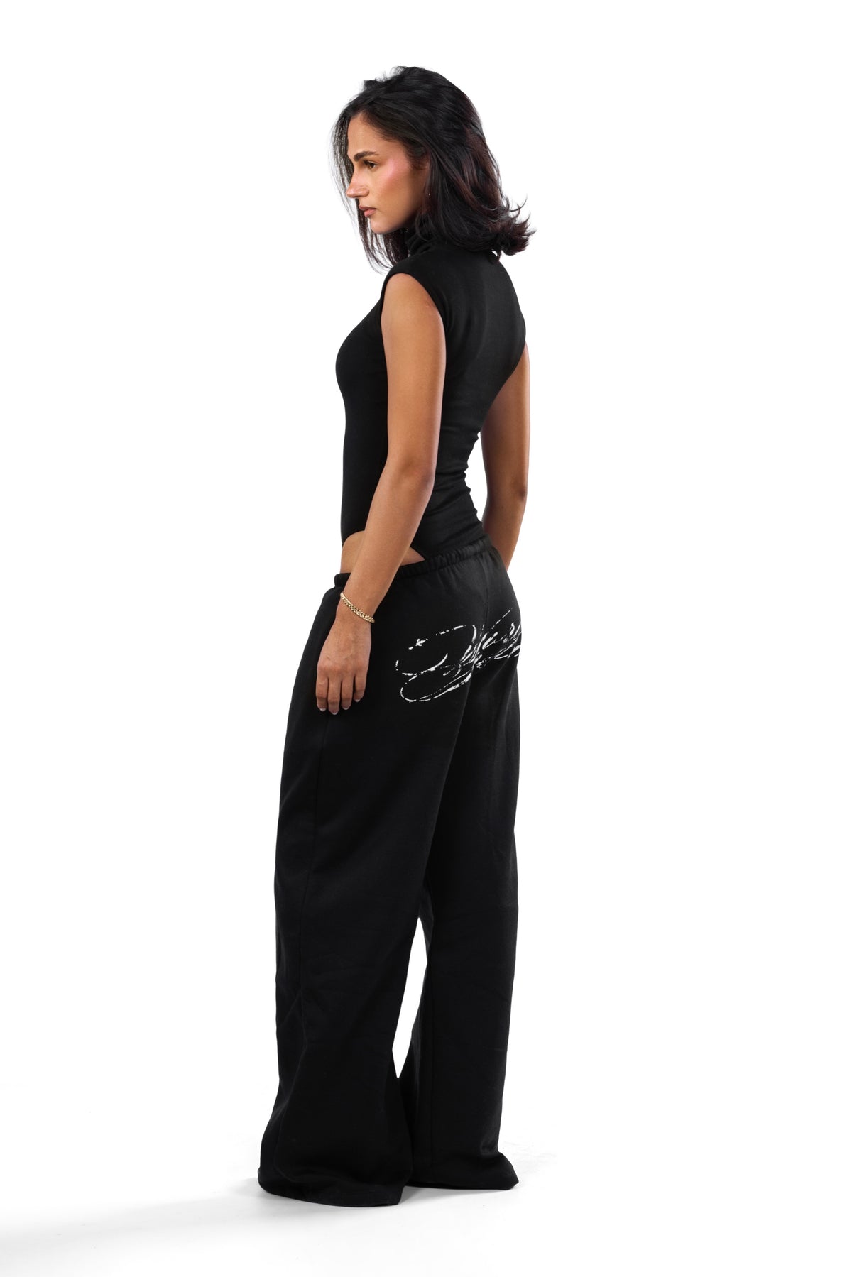 WORD SCRIPT BLACK SWEATS